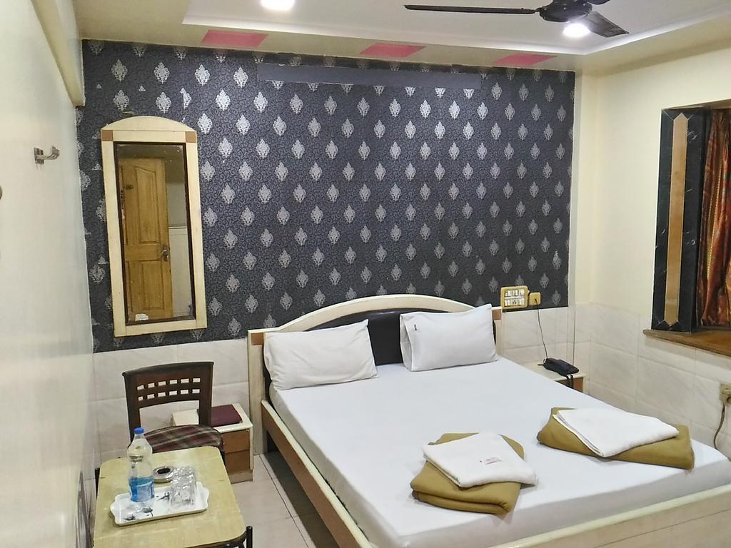 Hotel Palms Navi Mumbai Ngoại thất bức ảnh