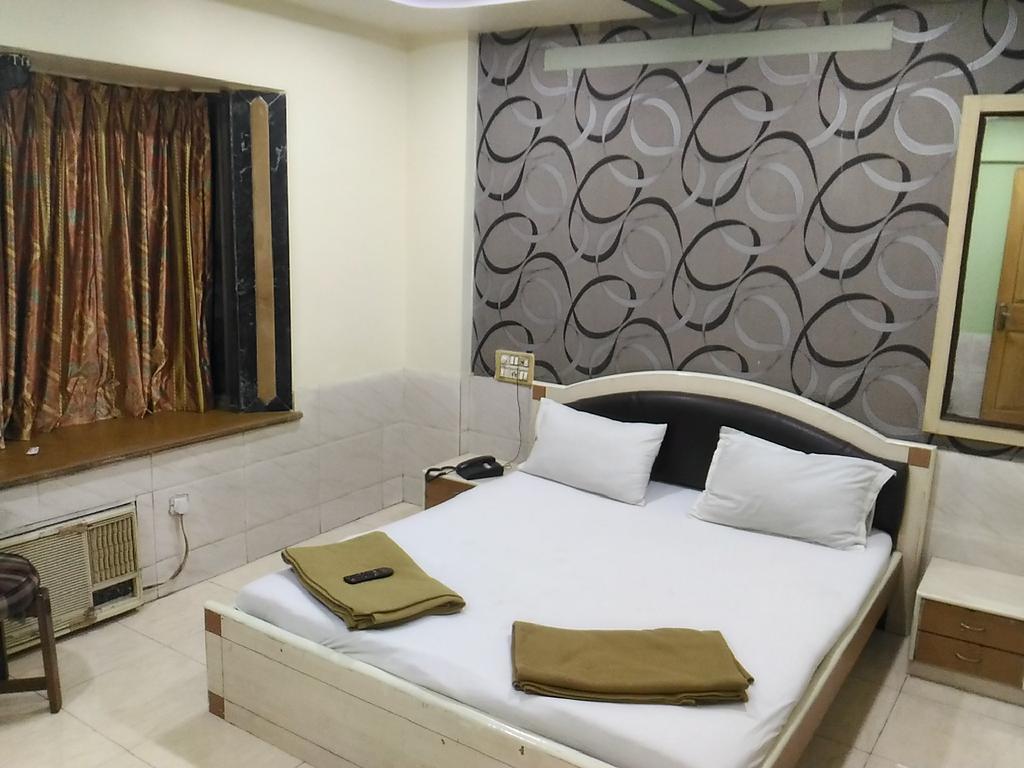 Hotel Palms Navi Mumbai Ngoại thất bức ảnh